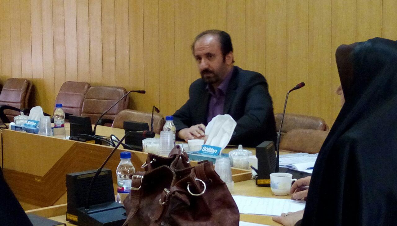 الگوپذیری از سیره فاطمی در جامعه رواج یابد/ بانوان در حیات زندگی اجتماعی نقش اساسی دارند/ بیکاری مهم‌ترین عامل آسیب‌های اجتماعی است