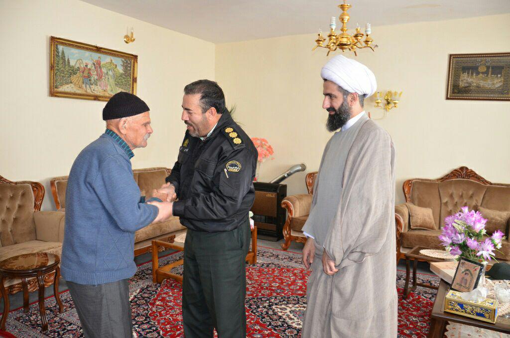 خانواده شهدا سرمایه‌ای ارزشمند برای ایران هستند/ شهادت اوج فداکاری و از خود گذشتگی در راه دفاع از ارزش‌هاست