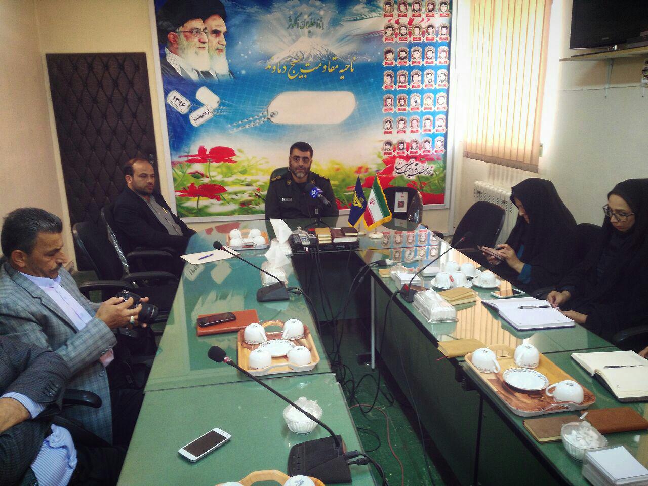 تشریح ویژه‌برنامه‌های سالروز پاسدار در دماوند/ شناخت شاخصه‌های انقلاب برای پاسداری از آن ضرورت دارد/ مساجد؛ محور اصلی برنامه‌های بسیج دماوند در سال جاری/ اولویت بسیج در انتخابات چیست؟