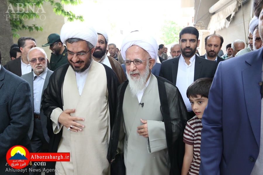 عزیمت آیت‌الله جوادی‌آملی به دماوند/ مسؤولان و مردم دماوند از مرجع معظم تقلید استقبال کردند+ فیلم و عکس