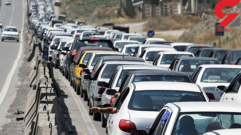 ترافیک سنگین در محور فیروزکوه/ لحظه‌به‌لحظه بر حجم خودروها افزوده می‌شود