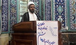 مردم دماوند اجازه تعرض به حریم آستان امامزاده هاشم (ع) را نمی‌دهند/ وزیر کشور سبب تحریک عواطف مذهبی دماوندی‌ها شد/ رحمانی‌فضلی عذرخواهی کند