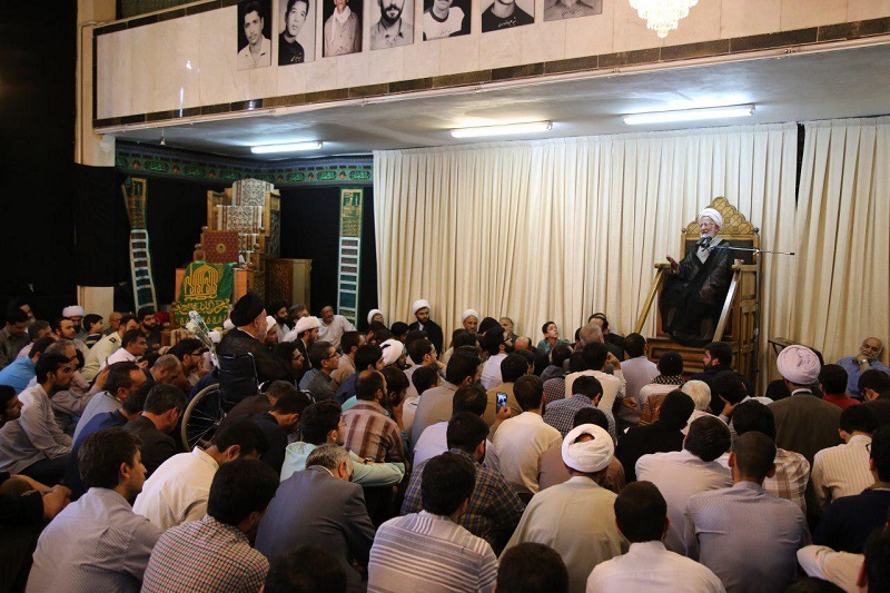 کم‌گویی و گزیده‌گویی از ابواب حکمت است/ تبیین راه‌های کامل شدن ایمان