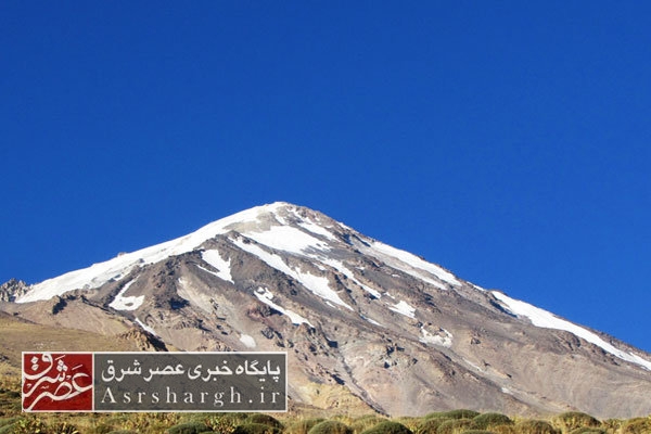 امام جمعه پردیس قله دماوند را فتح کرد