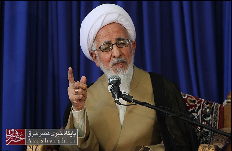 دروغ‌گویان اهل اختلاس و حقوق نجومی هستند/ لباس روحانیت امانت الهی است