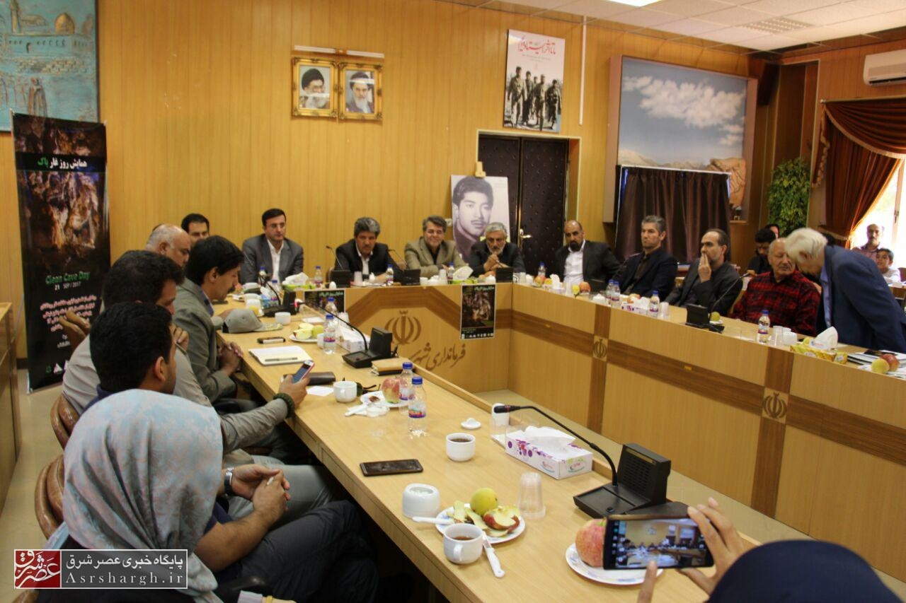 دولت از مسائل گردشگری دست بردارد/ تکلیف بخش گردشگری کشور مشخص شود