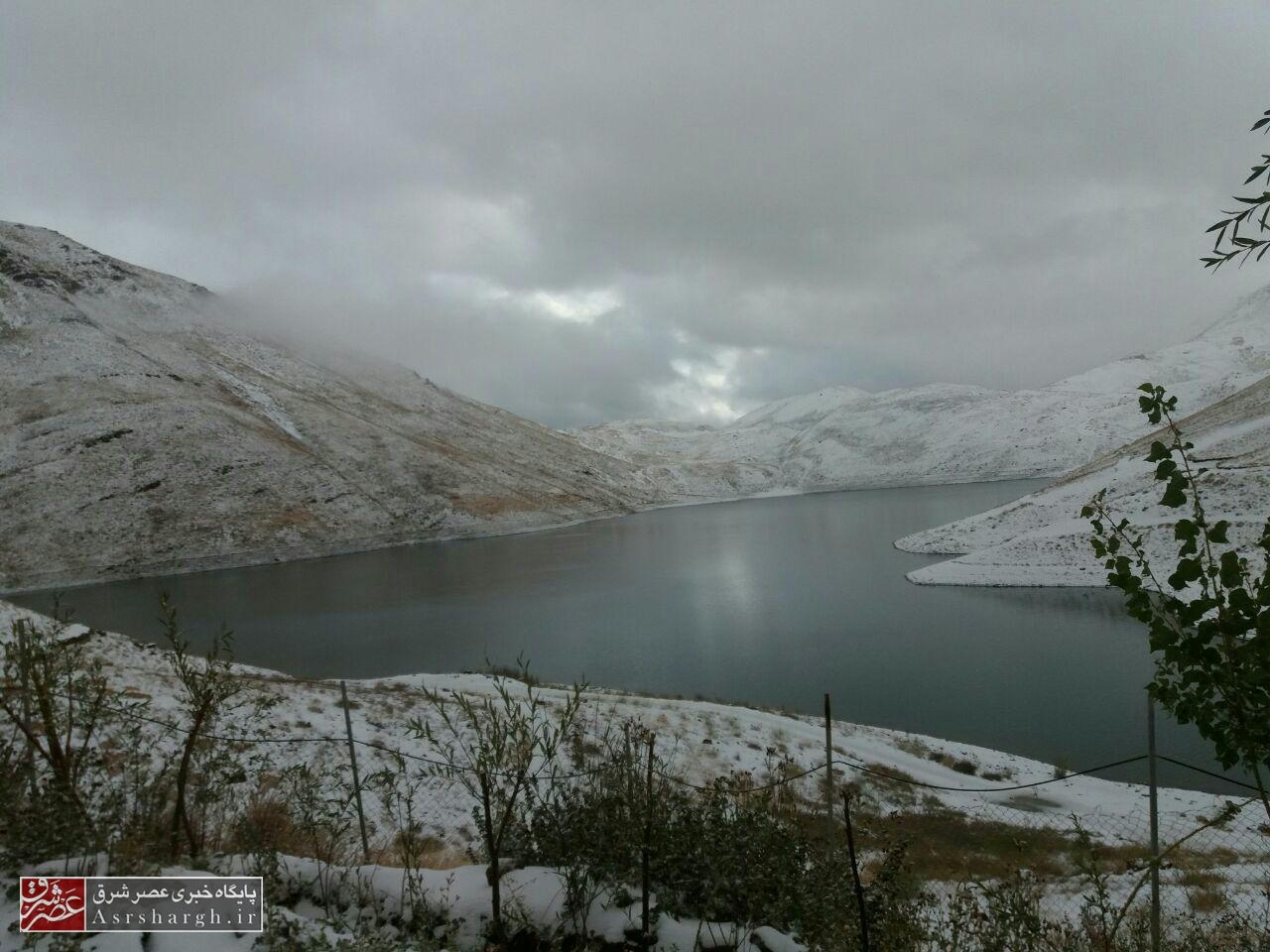 ارتفاعات شهرستان دماوند سپیدپوش شد/ نخستین بارش برف پاییزی در بام تهران+ فیلم و عکس