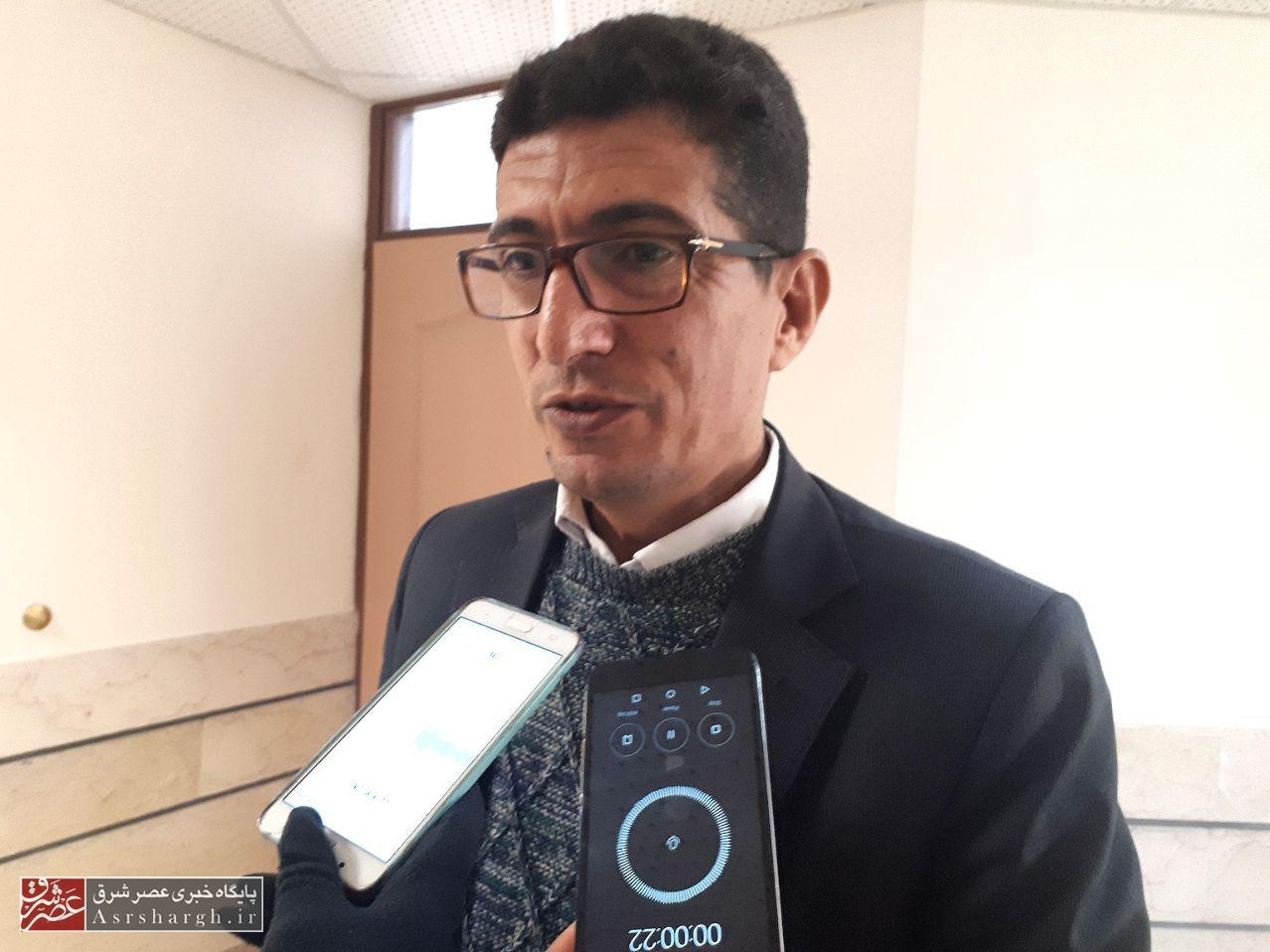 اجرای برنامه‌های متنوع به مناسبت هفته قرآن در دماوند/ درصدد ترویج فهم عمیق قرآن بین دانش‌آموزان هستیم