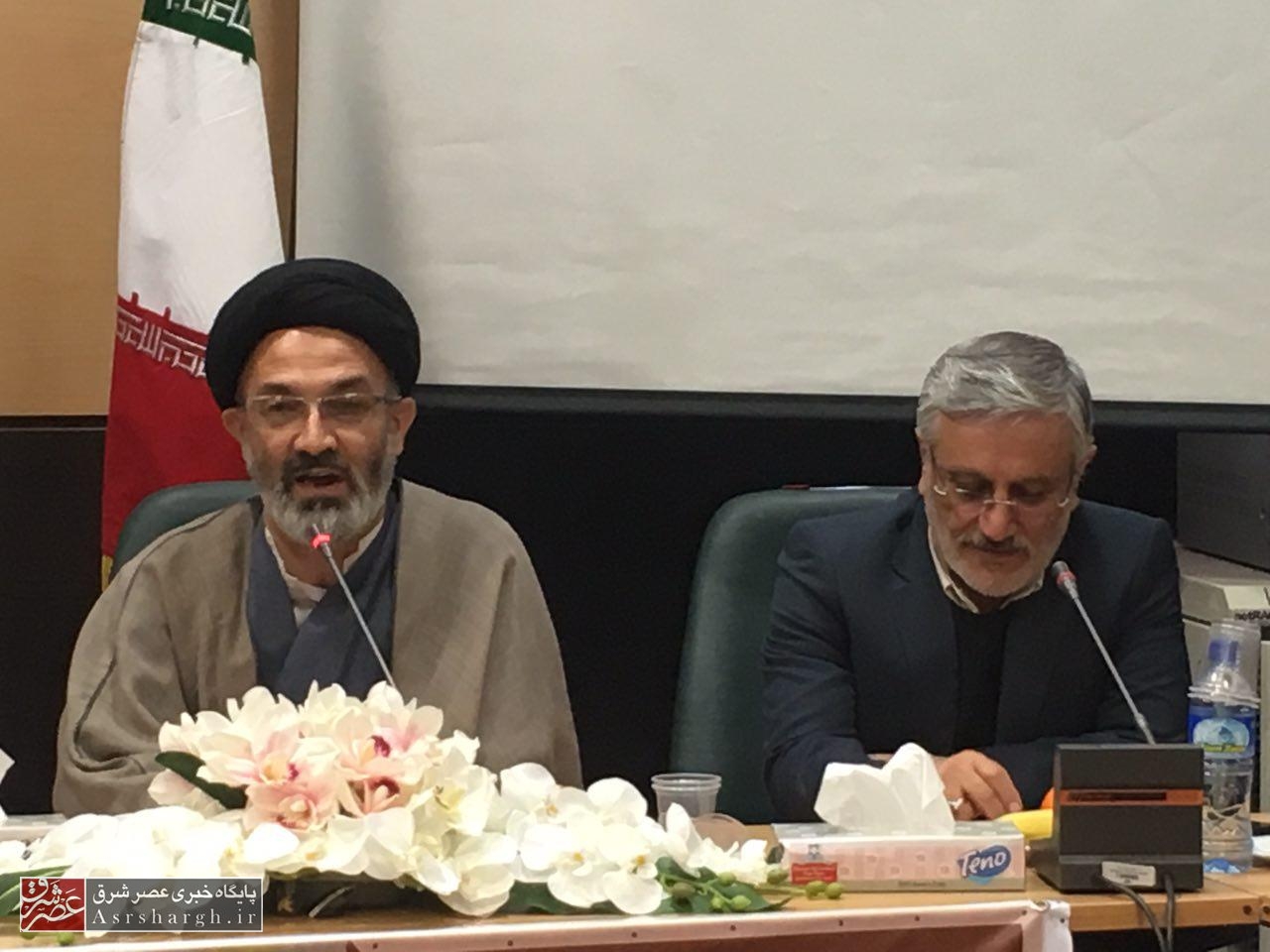 خدمت شبانه‌روزی به مردم وظیفه همه مسؤولان است/ کشور سردار سلیمانی‌های بسیاری برای حفظ اقتدار دارد