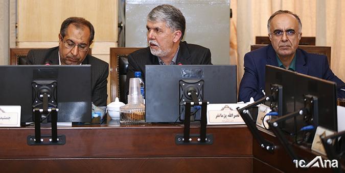 نماینده دماوند در مجلس از پاسخ وزیر ارشاد قانع نشد/ ارجاع سوال میرزایی‌نیکو درباره امامزاده هاشم (ع) به صحن مجلس