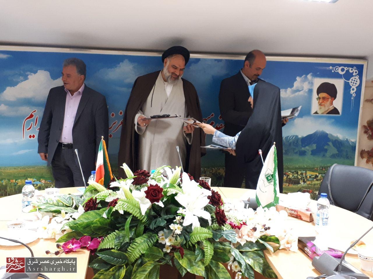 رسانه‌ها در راه اعتلای دین گام بردارند/ خبرنگار نباید نگاه محلی و شخصی داشته باشد