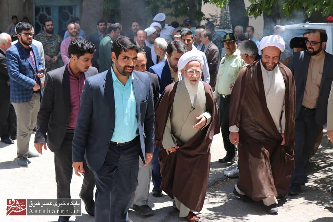 عزیمت آیتالله جوادیآملی به دماوند/ مسئولان و مردم دماوند از مرجع معظم تقلید استقبال کردند+ تصاویر