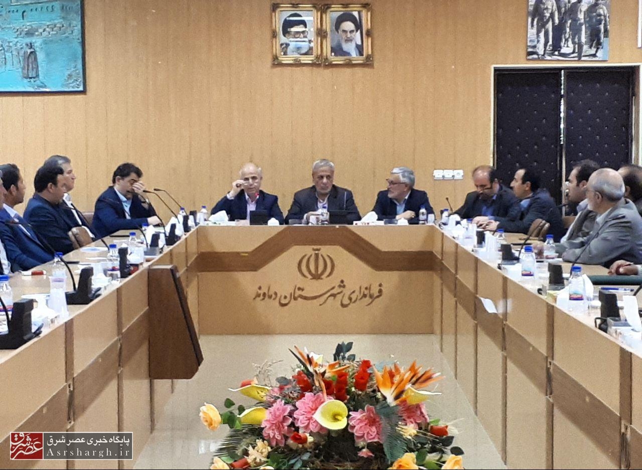 دستگاهها برای خدماترسانی بهتر به مردم اصلاح روش داشته باشند/ رفع معضل بیکاری وظیفه انقلابی و جهادی مدیران است