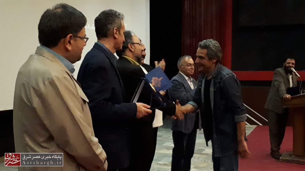 برگزاری افتتاحیه اجراهای عمومی فصل تئاتر دماوند/ ۱۴ کارگردان فصل تئاتر دماوند تجلیل شدند+ تصاویر