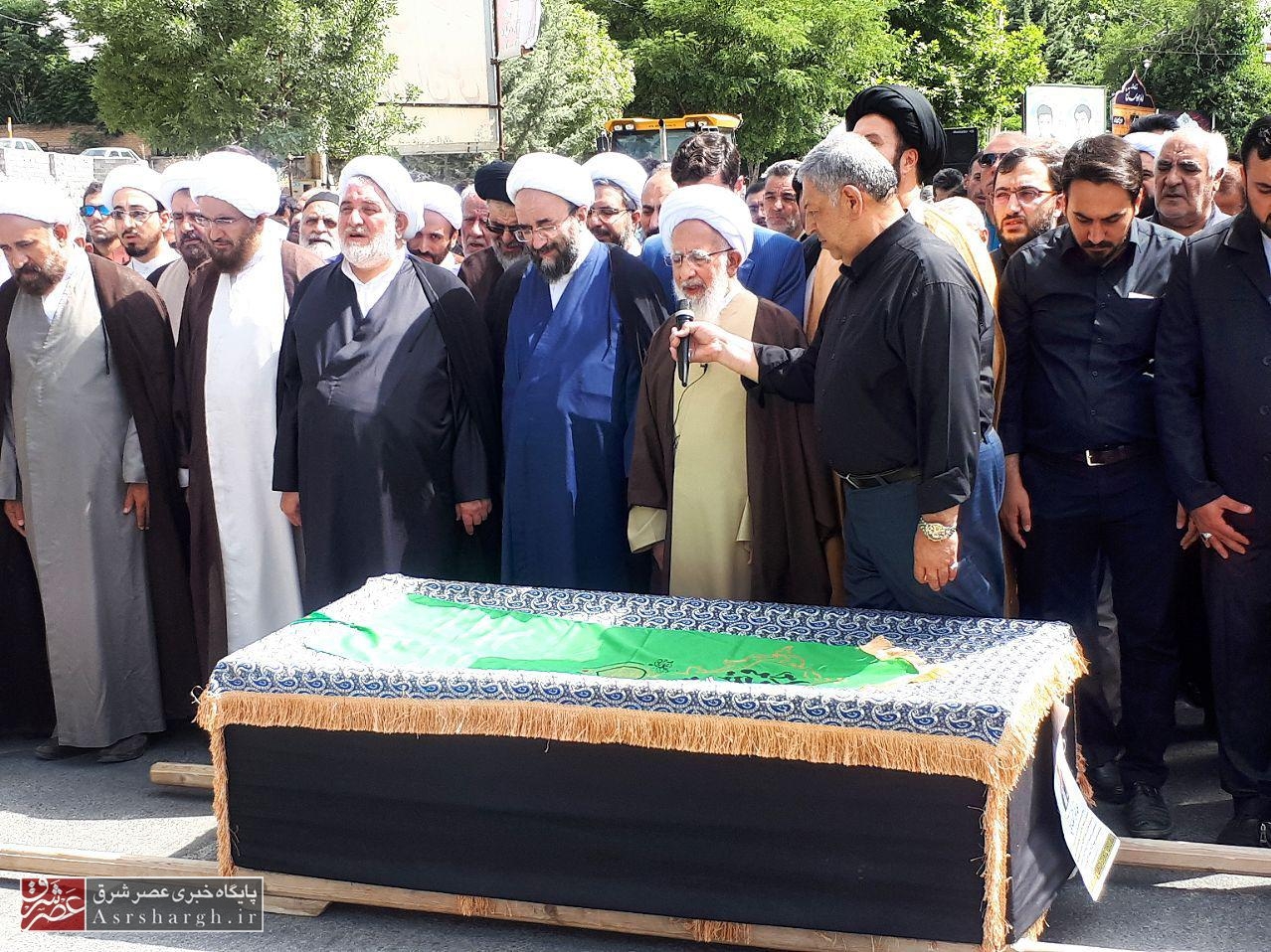 تشییع پیکر خادم اهلبیت (ع) «حاج محمدباقر مشهدیآقایی» در دماوند+ گزارش تصویری