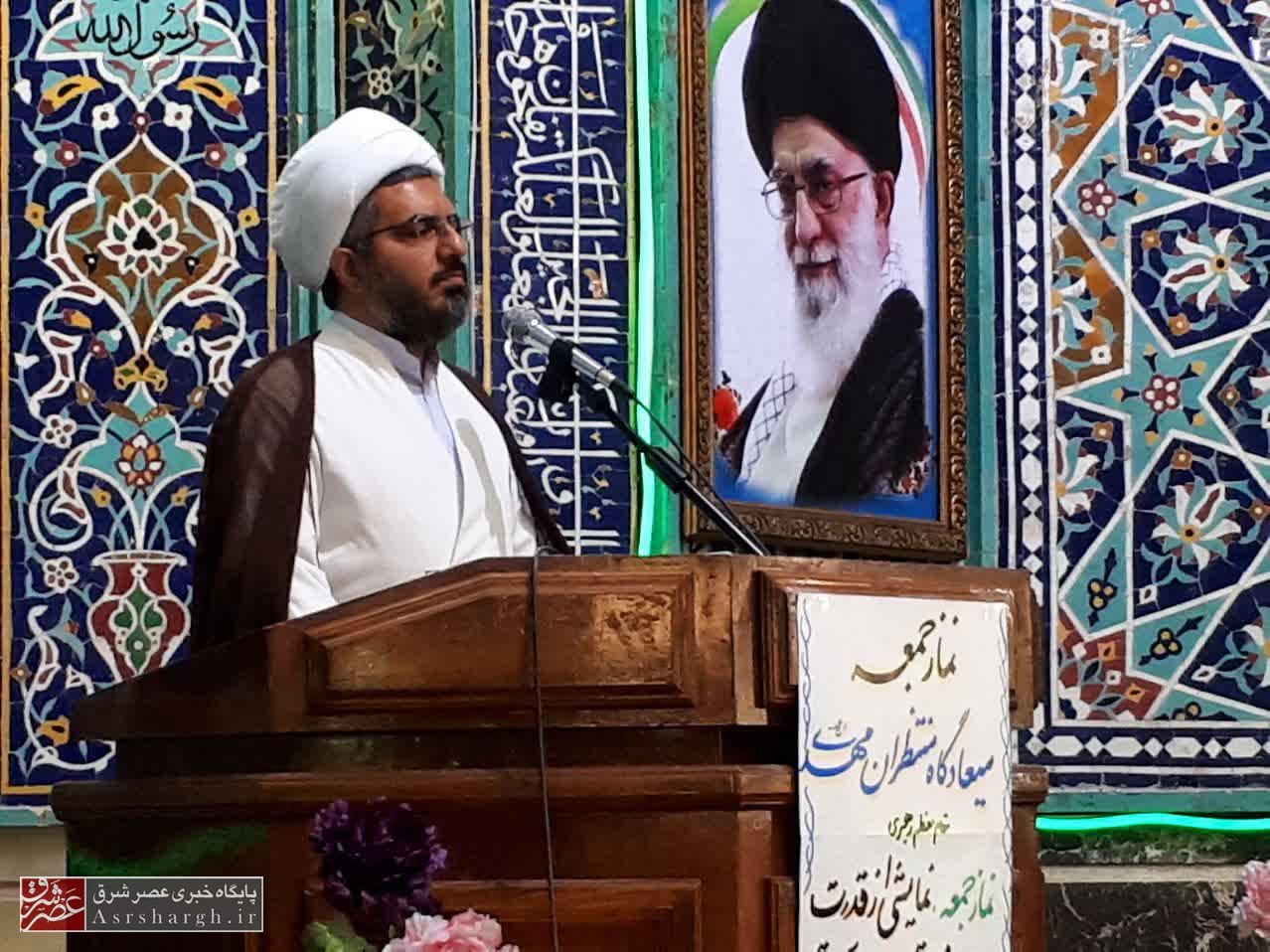 اینکه برخی مسؤولان حرف رهبری را گوش نمی‌دهند، گناه رهبری نیست/ عده‌ای گفتند این آقا کدام طرفی است؛ بنده اعلام می‌کنم که باید طرف حق و انصاف باشیم