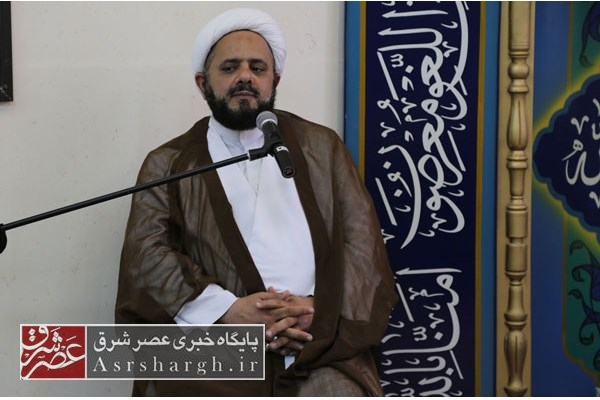 پیامبر (ص) و اهل‌‌بیت (ع) مظاهر تمام صفات خداوند هستند/ نباید محبت اهل بیت(ع) را به‌بهای اندک از دست داد