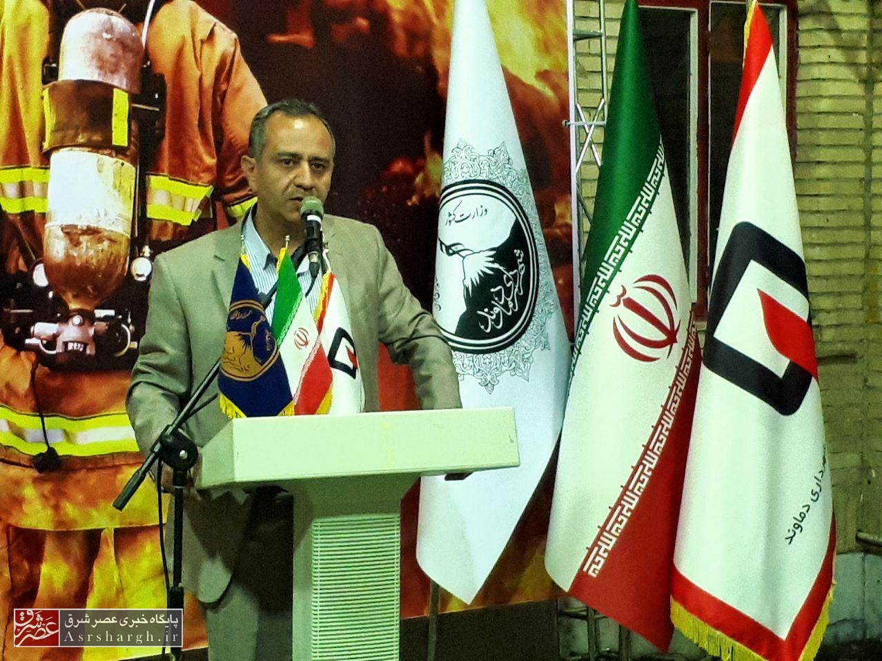 محدودیت جذب نیرو در آتشنشانی دماوند/ منطقه گیلاوند نیازمند ایستگاه آتشنشانی است/ جزئیات حادثه آتشسوزی بازار نگین