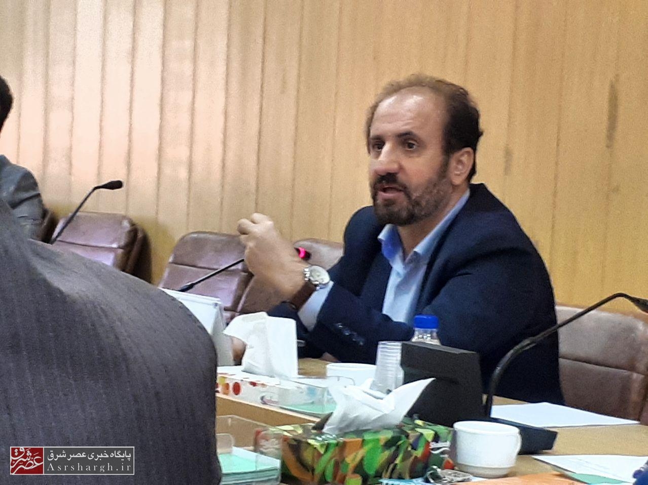 هیچ دستگاهی حق همراهی کاندیدایی را در تبلیغات انتخاباتی ندارد/ ادارات به بحث تکریم ارباب رجوع توجه کنند