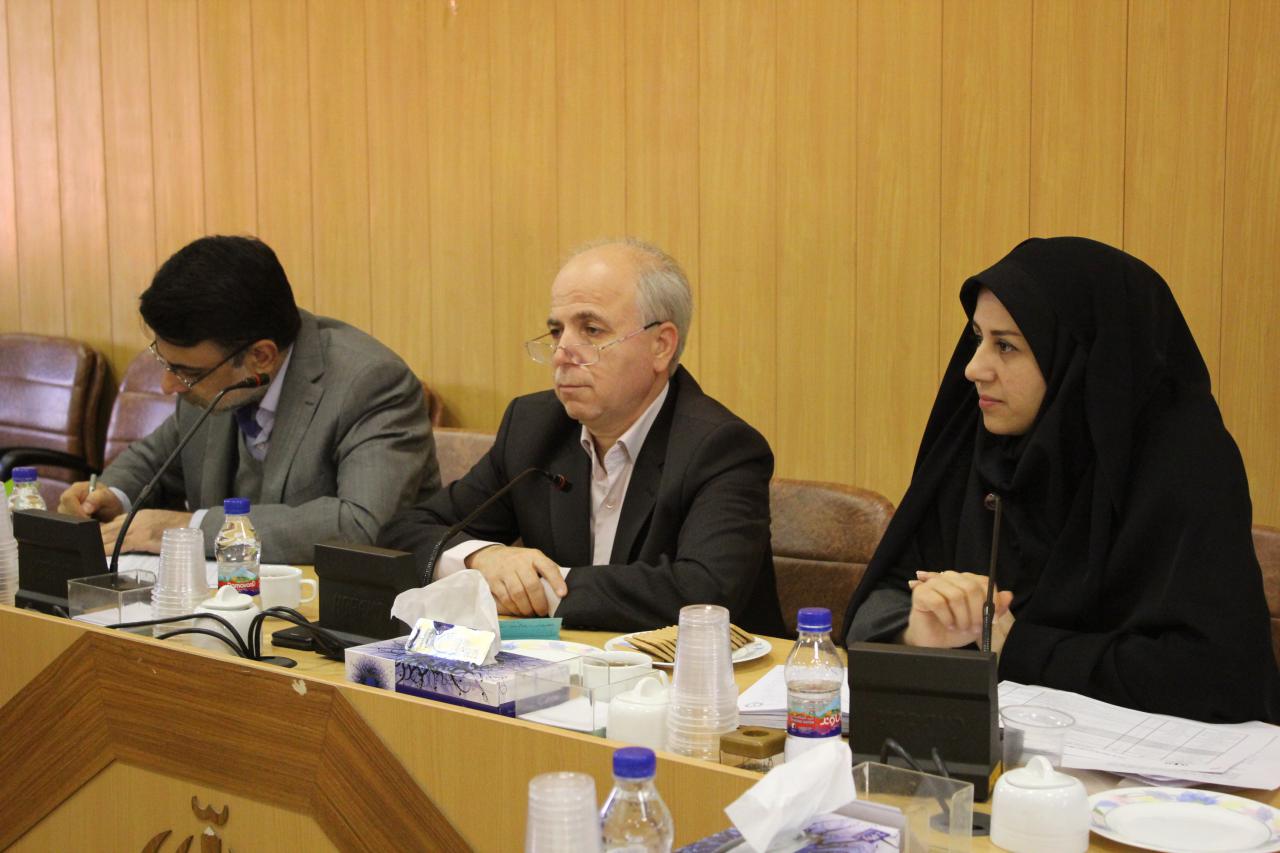 یکهزار بیمهشده روستایی و عشایری سبد معیشتی دریافت میکنند/ رشد ۴ برابری بیمهشدگان روستایی و عشایری در دماوند