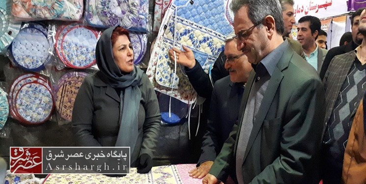 بازدید استاندار تهران از نمایشگاه دستاوردهای انقلاب در دماوند