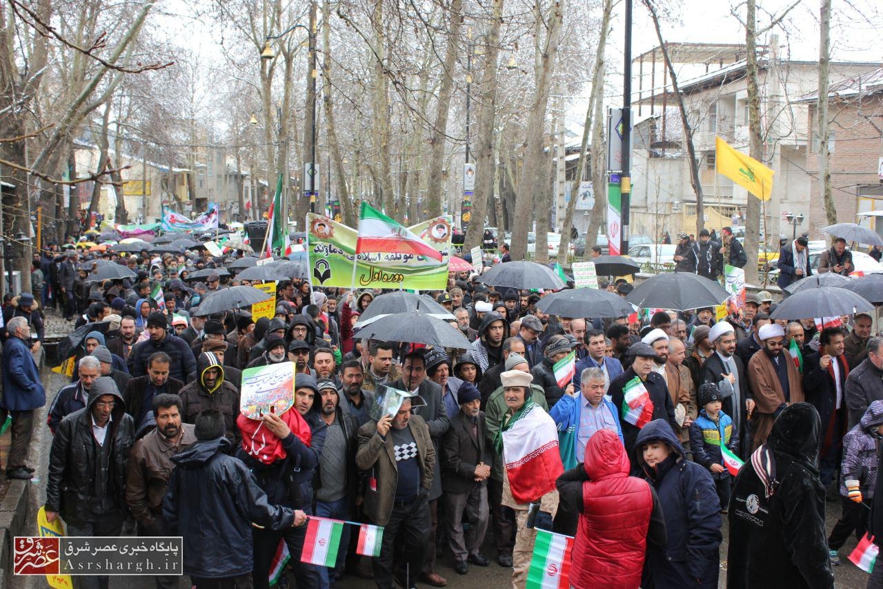 میثاق دیدنی مردم شهرستان دماوند با انقلاب/ برف و باران مانع شکوه حضور نشد+تصاویر