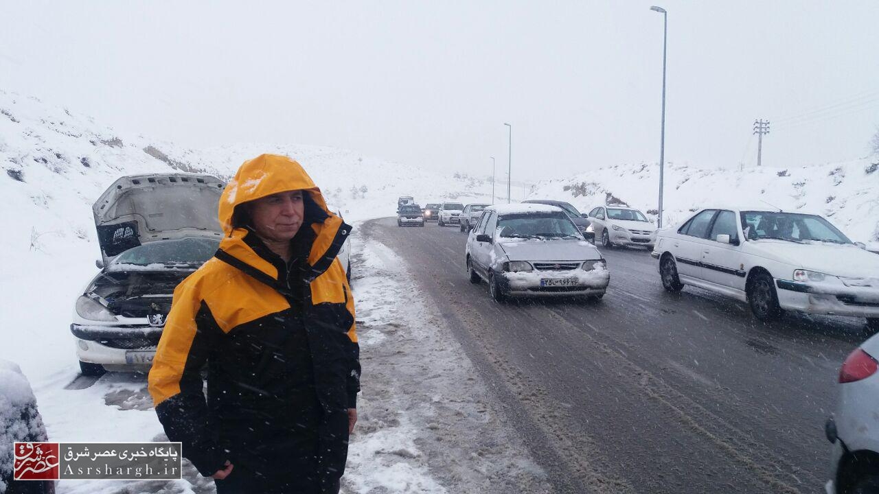 کندی تردد خودروها در محور فیروزکوه/ آمادهباش ستاد مدیریت بحران دماوند