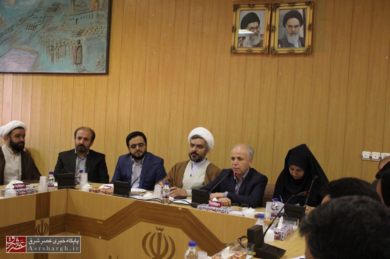 دانش‌آموزان در رونق تولید نقش‌آفرینی کنند/ تعطیلی کارخانه‌ها اسراف است