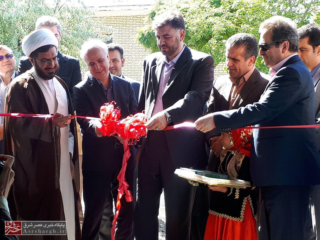 افتتاح مرکز پرورش مرغ گوشتی و بوقلمون در دماوند/ بهره‌برداری از واحد بوم‌گردی در آینه‌ورزان