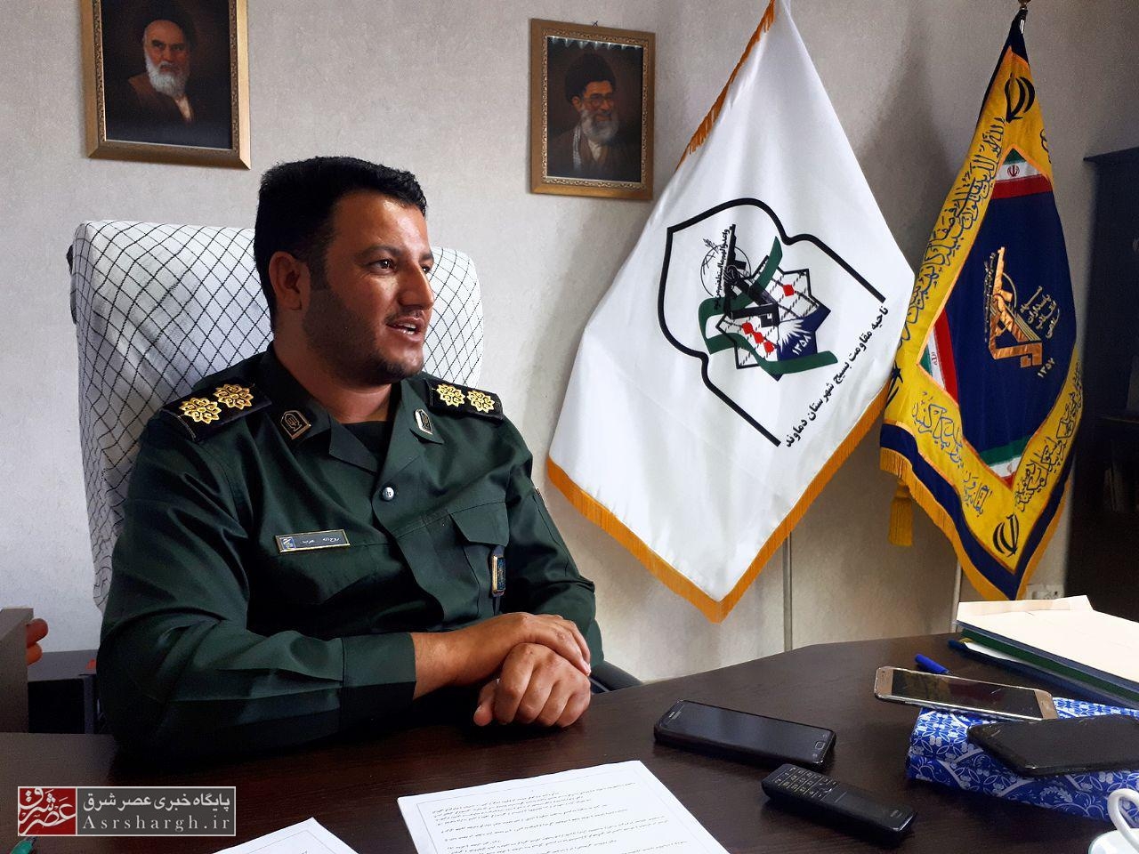 تهیه ۲ هزار بسته معیشتی برای اهدا به نیازمندان در دماوند/ شرکت ۲۴۰ بسیجی در طرح مبارزه با کرونا