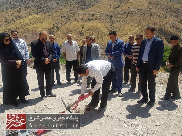 کلنگ‌زنی پروژه مخزن بتنی در روستای رودافشان دماوند+ تصاویر