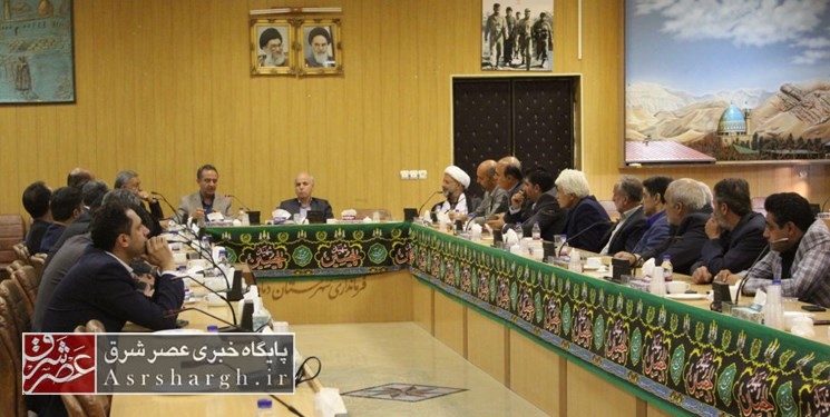 تذکر جدی فرماندار به شهرداران و شوراهای دماوند/ لزوم نظارت بیشتر بر عملکرد شهرداری‌ها+ فیلم