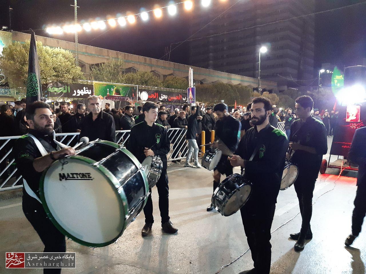 نوای ملکوتی «رضا رضا» دماوندیها بر آسمان مشهد الرضا+ فیلم و عکس