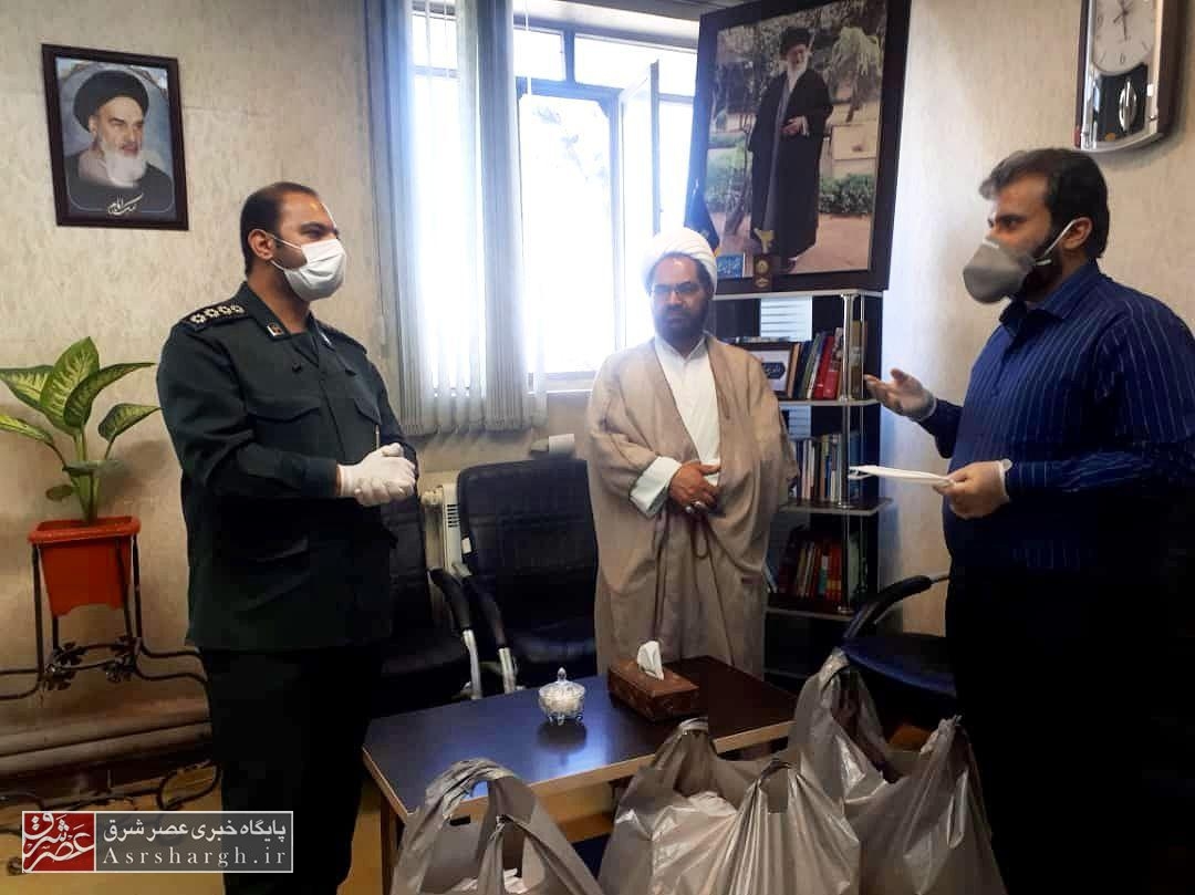 تحویل ۲ هزار ماسک از سوی ستاد رسولی‌نژاد به سپاه دماوند