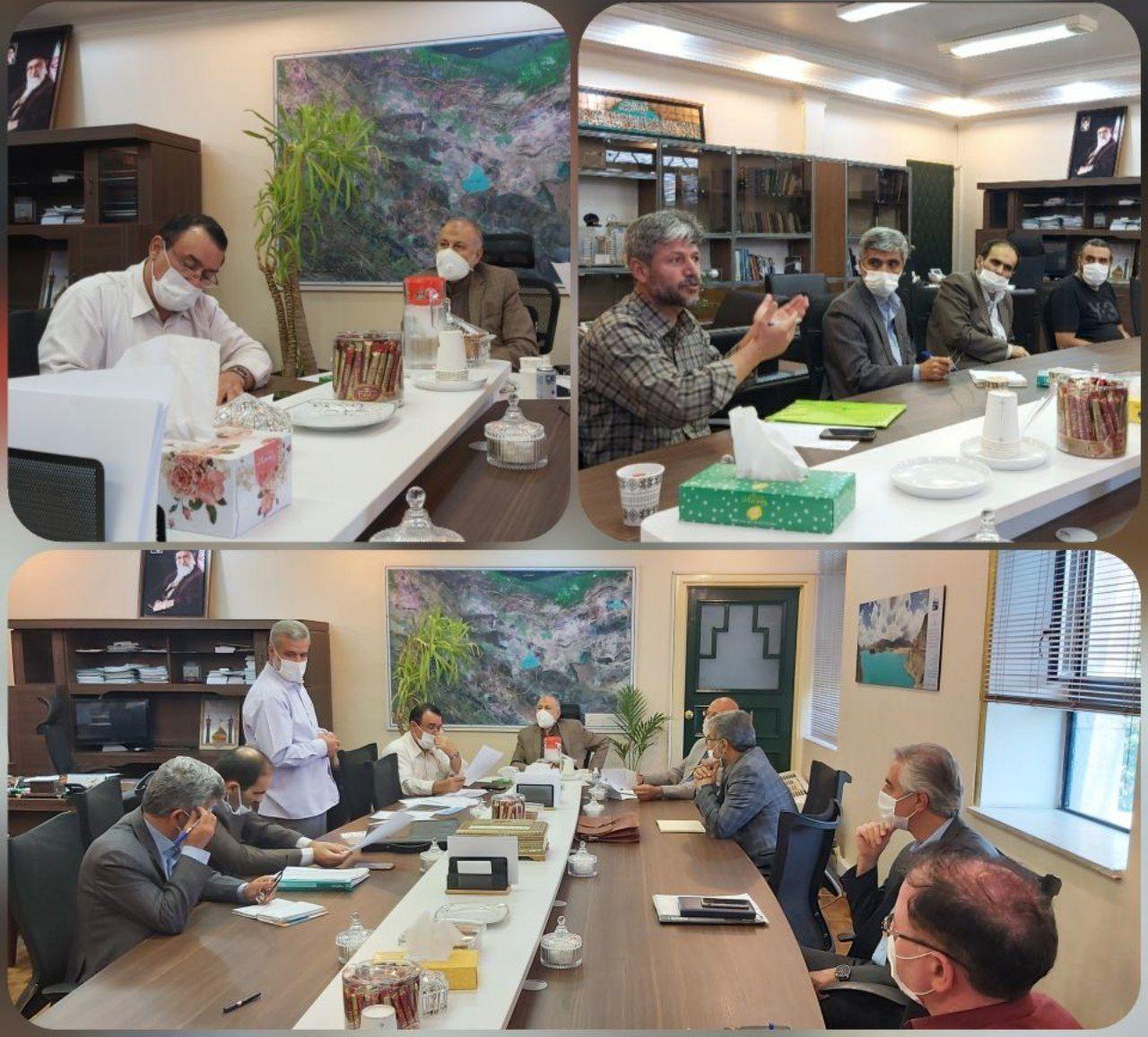 بررسی مشکلات جمعی از کشاورزان، دامداران و باغداران دماوند و فیروزکوه