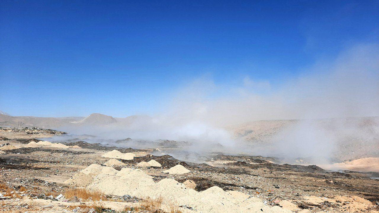 فیلم| آتش در دل مرکز زباله‌های شرق تهران