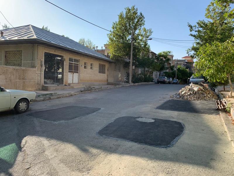 لکه‌گیری آسفالت معابر اصلی و فرعی شهر دماوند+ تصاویر