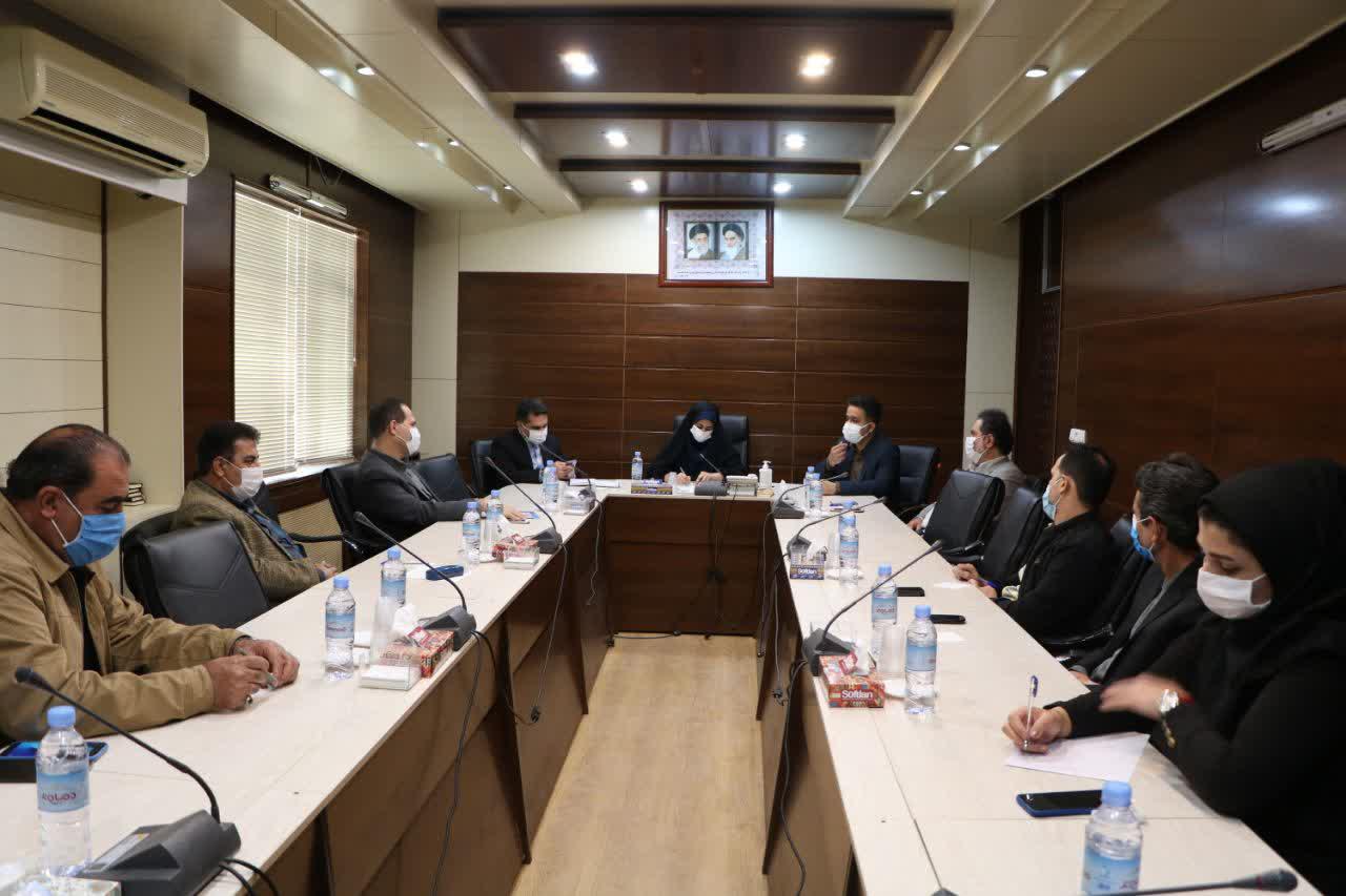 شناسایی مناطق نیازمند به کسپول گاز مایع در دماوند/ واحدهای خواربار فروشی عرضه کپسول گاز پلمب می‌شوند