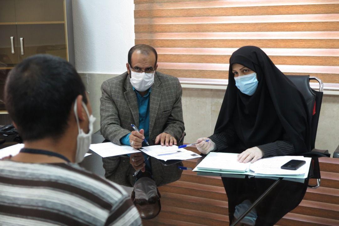 آزادی ۴۳ مددجو با تلاش قاضی اجرام احکام از ندامتگاه دماوند