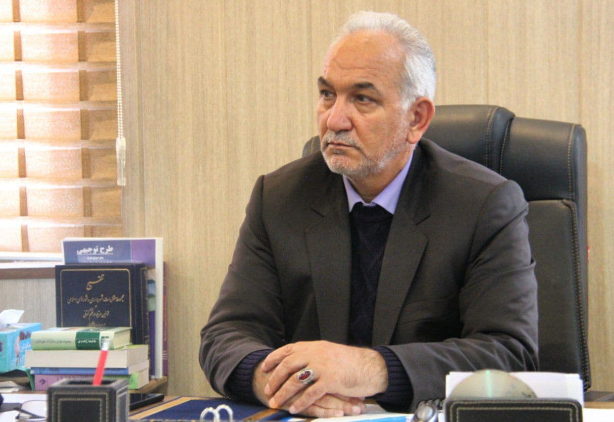 تخریب ۲ هزار مترمربع دیوارکشی غیرمجاز در اراضی حریم شهر کیلان