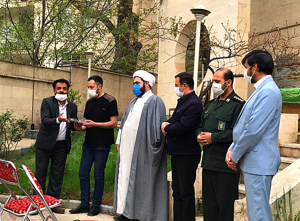 نشست گرامیداشت هفته هنر انقلاب اسلامی در دماوند برگزار شد