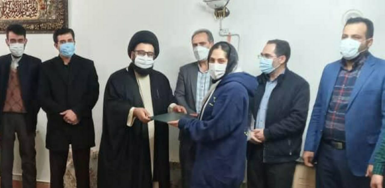 تجلیل از قهرمان اسکی آسیا در شهر آبعلی