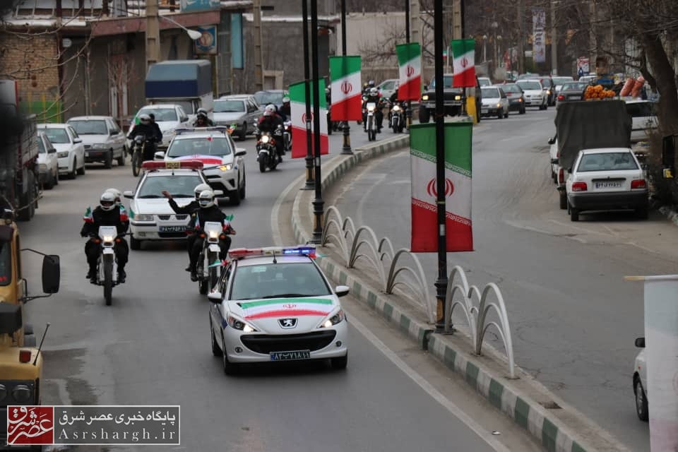 شکوه فجر انقلاب در دماوند/ مردم در شهرهای ۵گانه دماوند خودروپیمایی کردند+ تصاویر