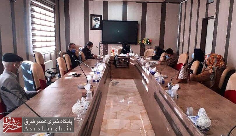 پیگیری برای تهیه نقشه و فنسکشی محدوده مختص زمین فرهنگیان دماوند