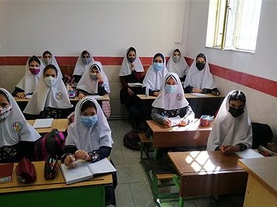 عکس| حضور پرشور دانش‌آموزان دماوند در مدارس