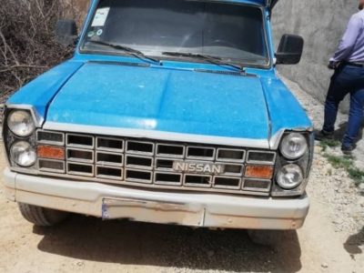 توقیف ۲ دستگاه خودروی حمل آب برای جلوگیری از آب فروشی در آبسرد+ تصویر