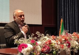 طرح انتقال آب از نشتی سد لار به دماوند/ برخی دنبال کمربندی غربی دماوند برای عدهای مرفه بیدرد در شهرک آویشن بودند/ شبکه جدید برق شهرک صنعتی تا پایان هفته وارد مدار میشود