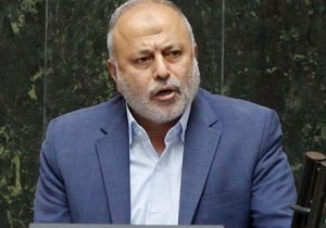 رئیس دانشگاه علوم پزشکی عزل نشود، وزیر بهداشت را استیضاح میکنم