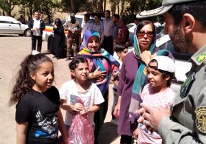 پاکسازی زباله‌ها در منطقه گردشگری تیزآب دماوند+ تصاویر