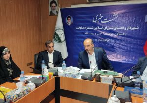 شهر نمونه گردشگری با شهر پر از ویلای غیرمجاز متفاوت است/ پشت تمام سرمایهگذاران ایستادهایم